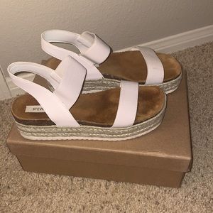 Steve Madden platform sandals- white